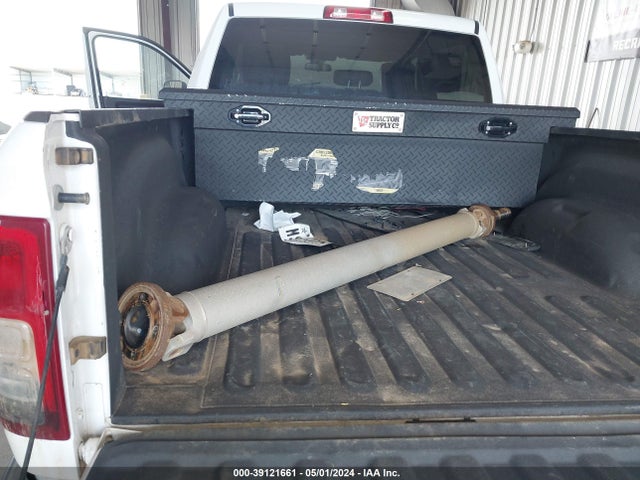 3C6UR5CL9KG631975 RAM 2500 Tradesman  4x4 6'4 Box