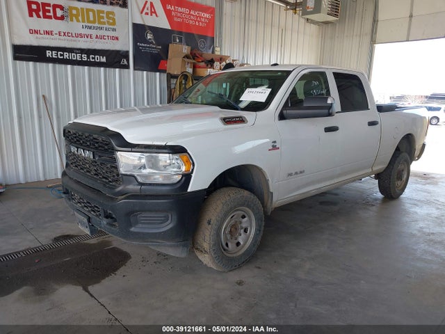 3C6UR5CL9KG631975 RAM 2500 Tradesman  4x4 6'4 Box