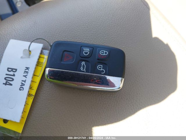 SALCR2BG0GH575079 Land Rover Discovery Sport Hse