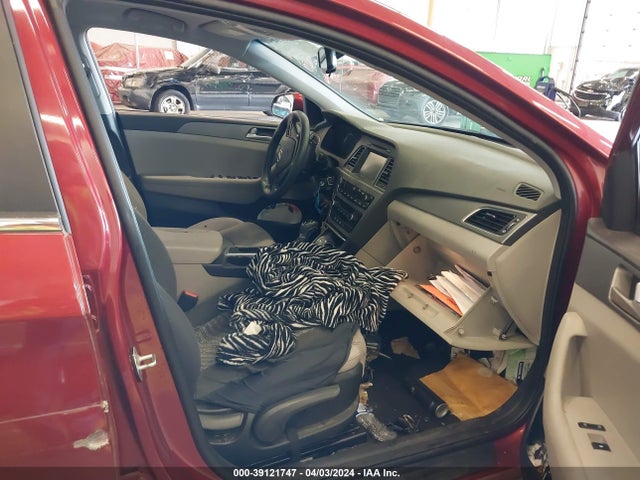 Hyundai SONATA SE 2016 5NPE24AF4GH384243 Image 5