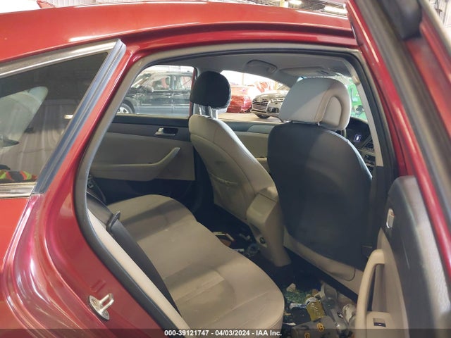 Hyundai SONATA SE 2016 5NPE24AF4GH384243 Image 8