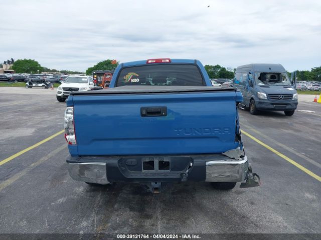 5TFEM5F17KX137034 Toyota Tundra Sr5 4.6l V8