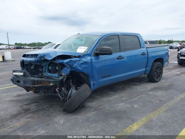 5TFEM5F17KX137034 Toyota Tundra Sr5 4.6l V8