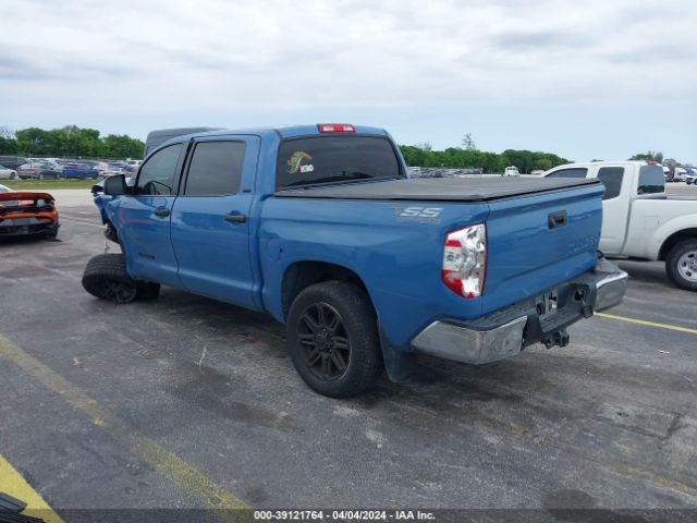 5TFEM5F17KX137034 Toyota Tundra Sr5 4.6l V8