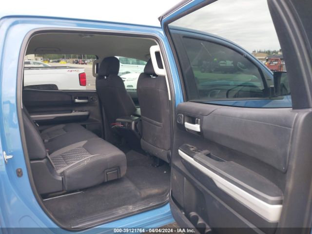 5TFEM5F17KX137034 Toyota Tundra Sr5 4.6l V8