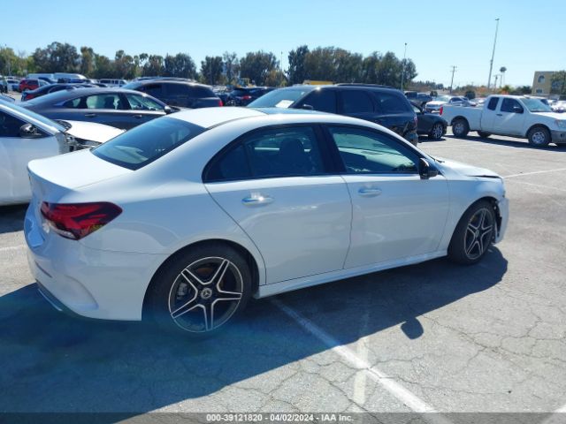 W1K3G4FB2MJ313940 Mercedes-Benz A 220 4matic
