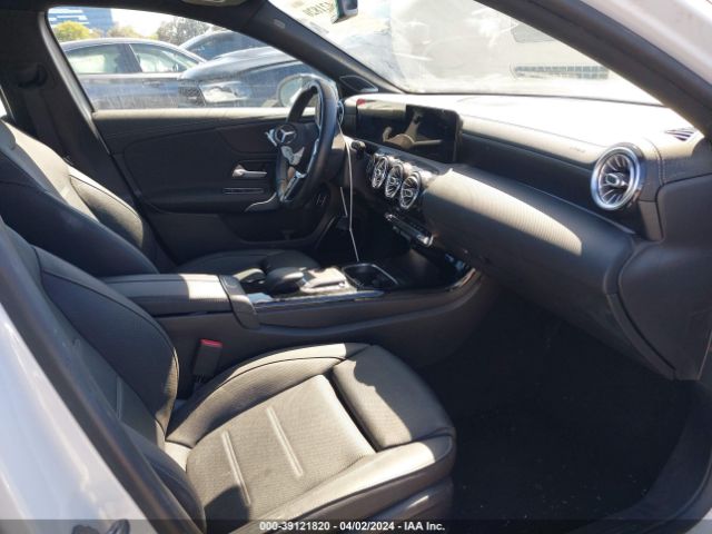 W1K3G4FB2MJ313940 Mercedes-Benz A 220 4matic