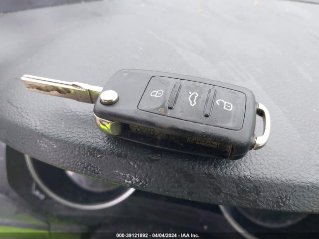 3VW2K7AJ5FM316824 Volkswagen Jetta 2.0l S