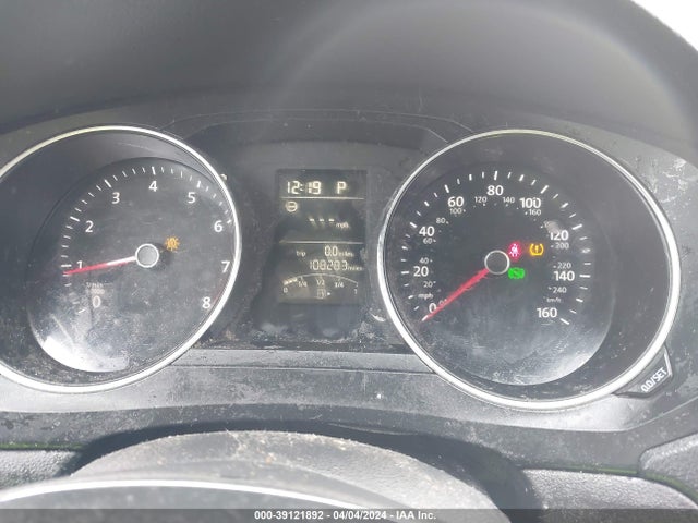 3VW2K7AJ5FM316824 Volkswagen Jetta 2.0l S