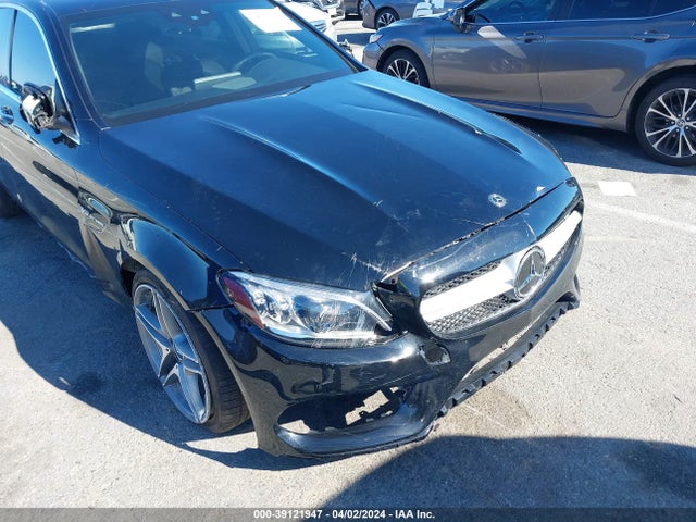 55SWF8GB2KU275905 Mercedes-Benz Amg C 63