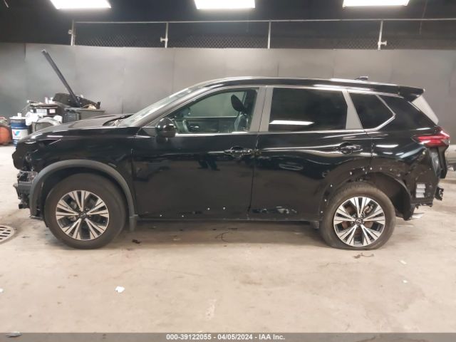 5N1BT3BB9NC693944 Nissan Rogue Sv Intelligent Awd