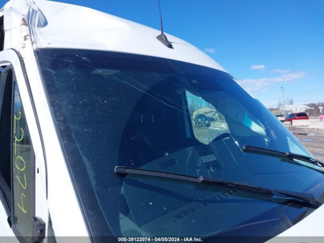 W2Y4DDHY8MT051949 Freightliner Sprinter 2500 High Roof I4 Diesel