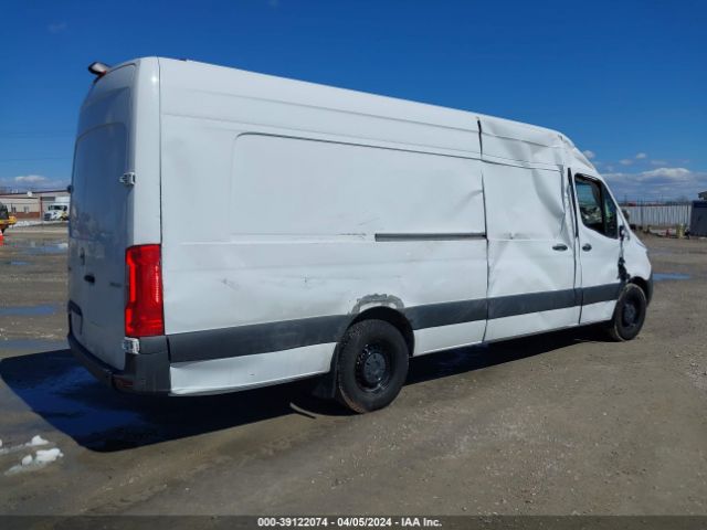 W2Y4DDHY8MT051949 Freightliner Sprinter 2500 High Roof I4 Diesel