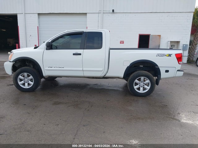 Nissan Titan Pro-4x 2015 1N6BA0CC8FN500752 Image 14