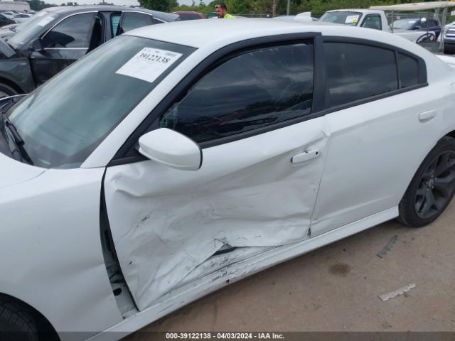 2C3CDXHGXKH597303 Dodge Charger Gt Rwd