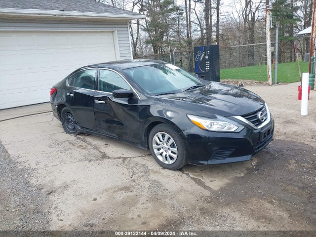 Nissan Altima 2.5 S 2016 1N4AL3AP8GC215973 main image