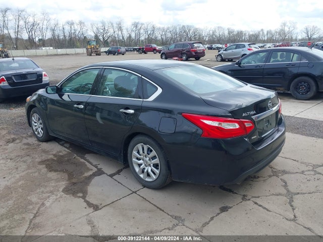 Nissan Altima 2.5 S 2016 1N4AL3AP8GC215973 Image 3