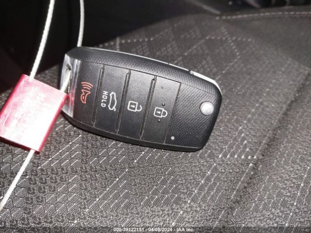3KPA24AD1ME400234 KIA RIO S