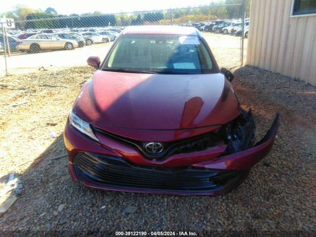 Toyota CAMRY LE 2018 4T1B11HK2JU545575 Image 13