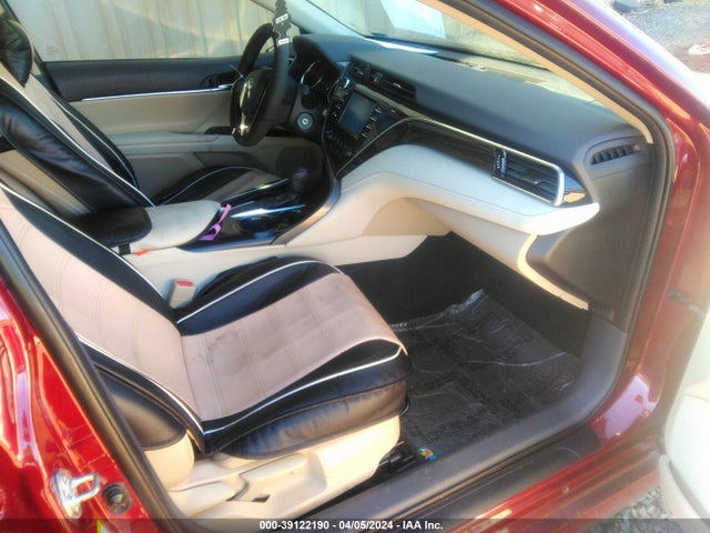 Toyota CAMRY LE 2018 4T1B11HK2JU545575 Image 5