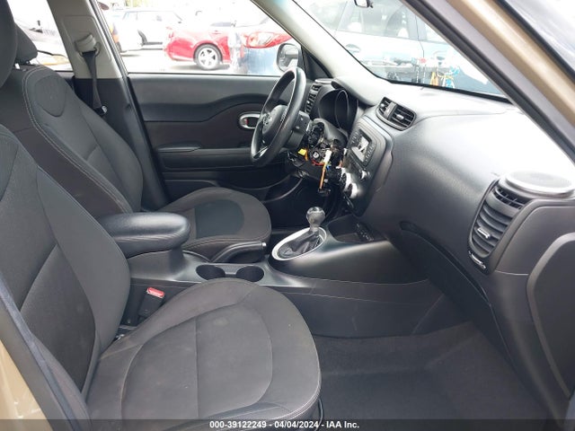 KIA Soul 2014 KNDJN2A23E7107723 Image 5