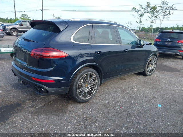 2018 PORSCHE CAYENNE WP1AC2A24JLA90016 Photo 3