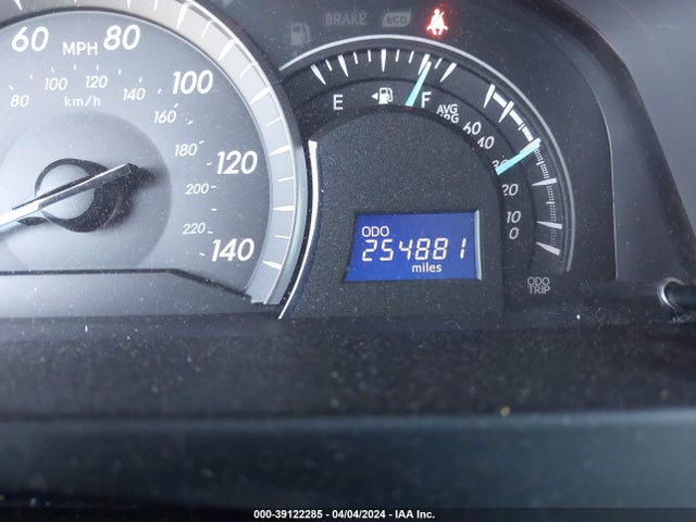 Toyota CAMRY LE 2015 4T4BF1FK4FR463753 Image 16