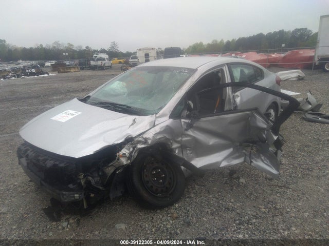 KIA FORTE LX 2017 3KPFK4A77HE108092 Image 2