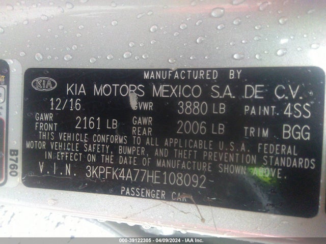 KIA FORTE LX 2017 3KPFK4A77HE108092 Image 9