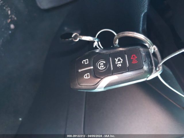 1FM5K7D80GGD06086 Ford EXPLORER XLT