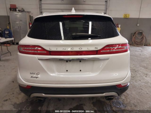 5LMCJ3D97KUL43168 Lincoln Mkc Reserve