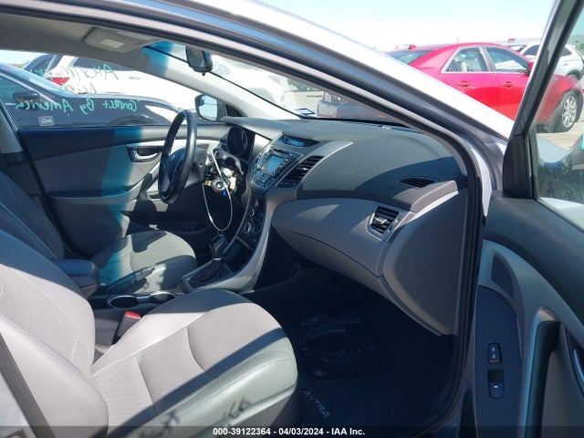 Hyundai Elantra Limited 2015 5NPDH4AE7FH637409 Image 5