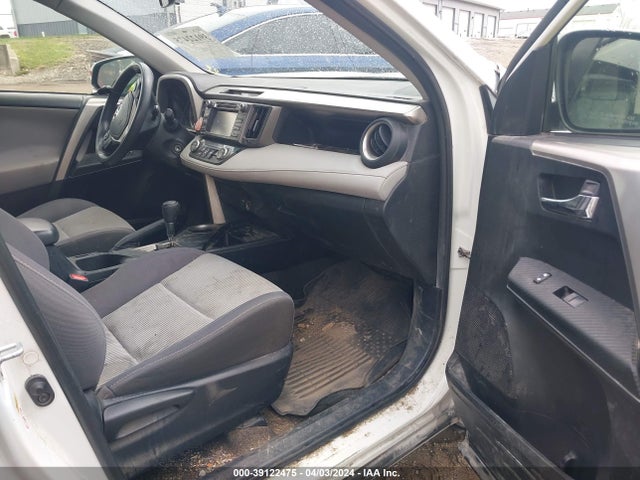 Toyota Rav4 Xle 2015 JTMRFREV8FJ050565 Image 5