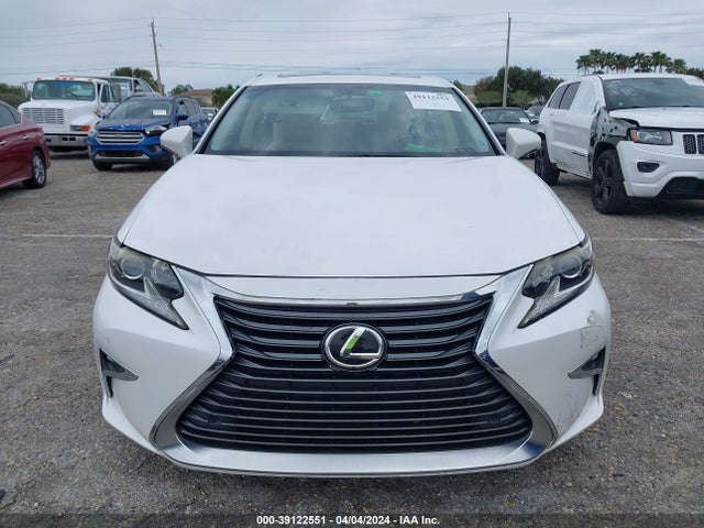 Lexus ES 350 2016 JTHBK1GG4G2221996 Image 12