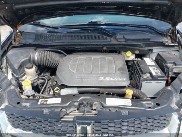 2C4RDGBG2FR580302 Dodge Grand Caravan American Value Pkg