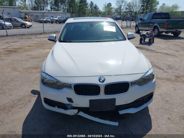 WBA8E5G55HNU22831 BMW 320i Xdrive