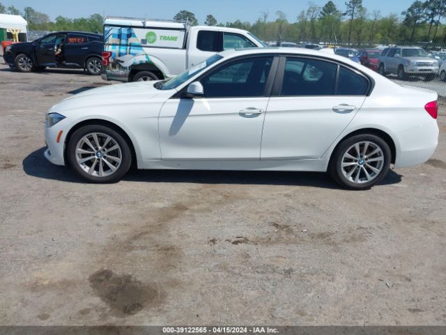 WBA8E5G55HNU22831 BMW 320i Xdrive