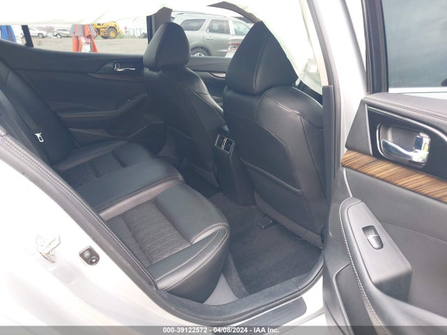 Nissan Maxima 3.5 Platinum 2017 1N4AA6AP1HC457139 Image 8