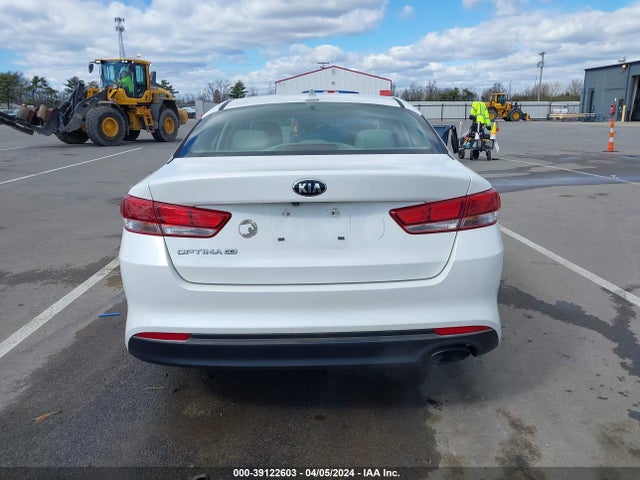 KIA Optima Lx 2016 KNAGT4L3XG5071655 Image 17