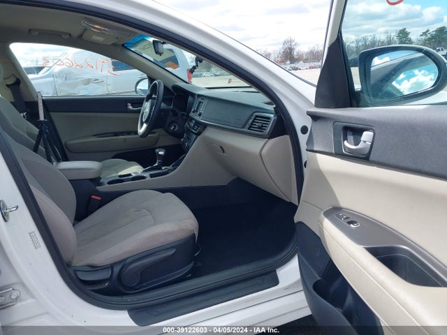 KIA Optima Lx 2016 KNAGT4L3XG5071655 Image 5