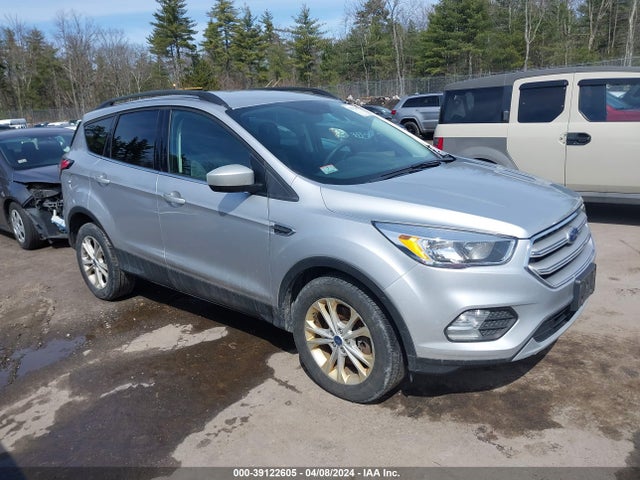 Ford ESCAPE SE 2018 1FMCU9GD7JUC88278 Image 1