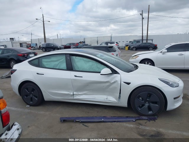 Tesla Model 3 Rear-wheel Drive 2023 5YJ3E1EA0PF570484 Image 13