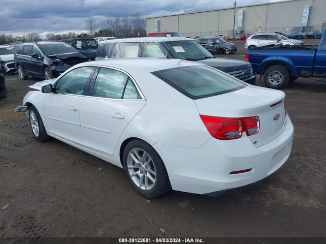 Chevrolet MALIBU 1LT 2015 1G11C5SL5FF202847 Image 3