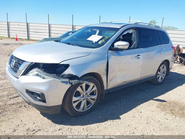 Nissan Pathfinder Sl 2018 5N1DR2MN0JC613790 Image 2