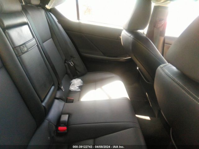 JTHD81F28N5048816 Lexus IS 300