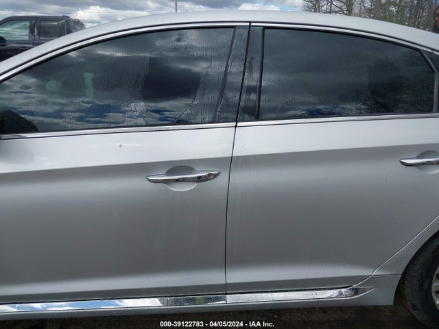 Hyundai Sonata Limited 2015 5NPE34AF9FH049412 Image 14