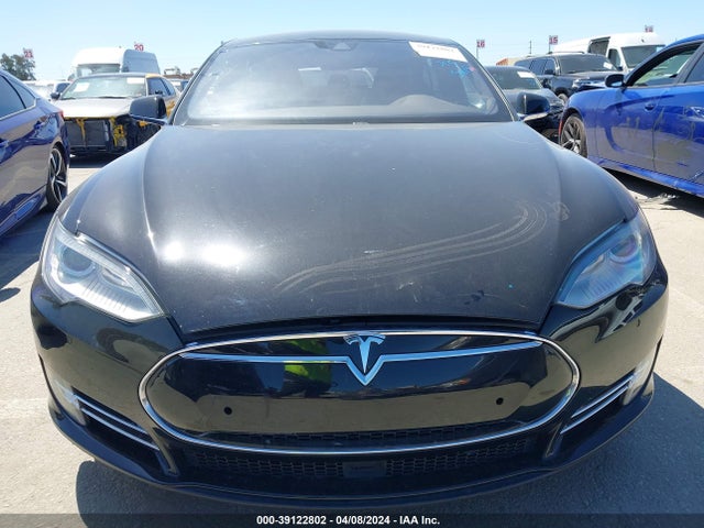 Tesla Model S 60/70/75/85 2016 5YJSA1E18GF131556 Image 12