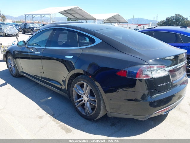 Tesla Model S 60/70/75/85 2016 5YJSA1E18GF131556 Image 3