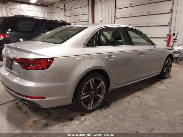 WAUENAF41JN006883 Audi A4 2.0t Premium/2.0t Tech Premium
