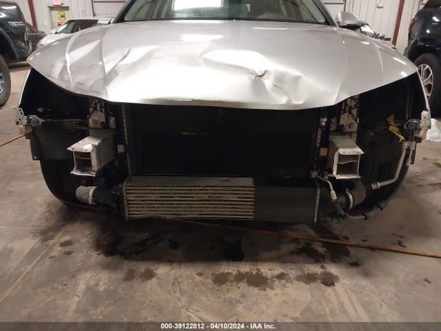 WAUENAF41JN006883 Audi A4 2.0t Premium/2.0t Tech Premium